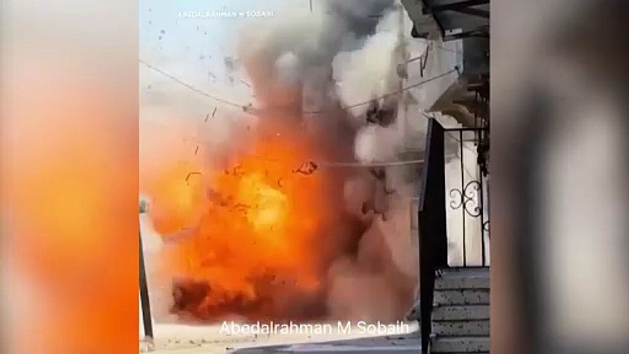 Israelische Angriffe in Gaza zerstören Moschee und Wohngebäude