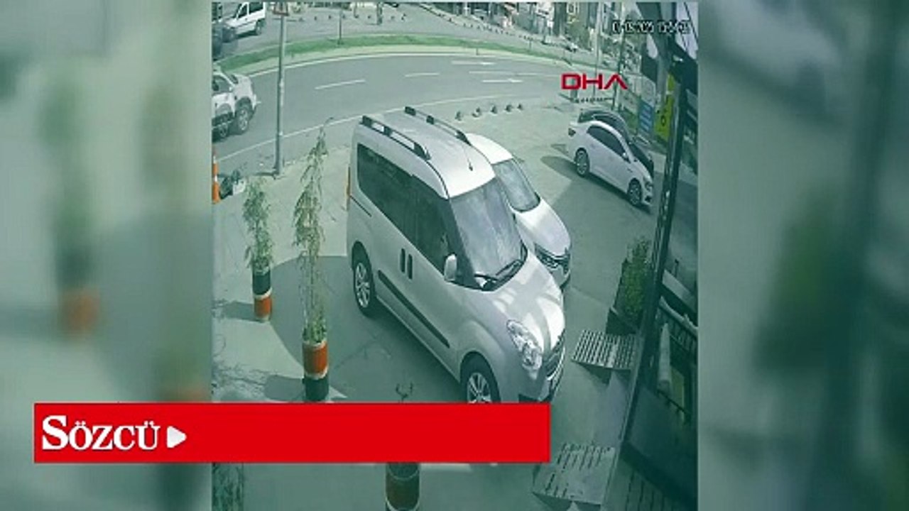 Arnavutköy'de karşıdan karşıya geçmek isteyen engelli vatandaşa motosiklet çarptı