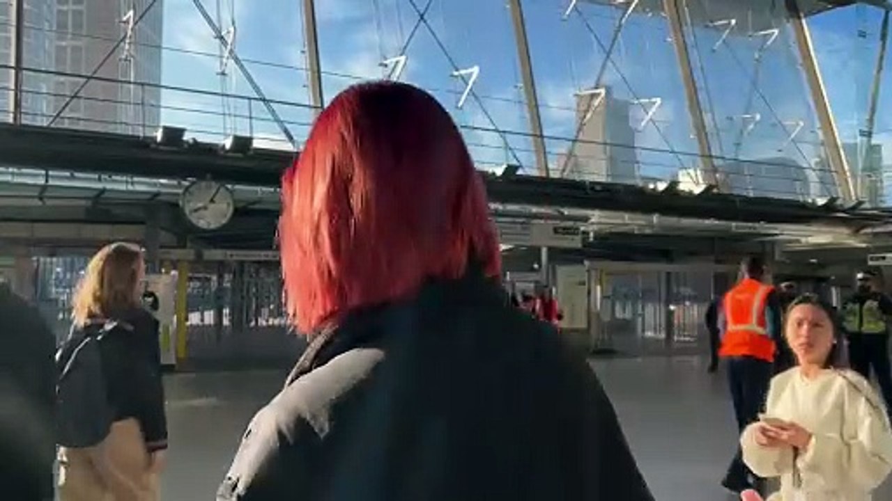 Tube strikes: Commuter misery as London Underground wiped out by RMT walkout