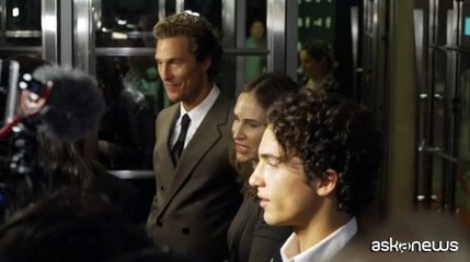 Questo è Levi, il figlio di Matthew McConaughey: il red carpet con papà al Toronto Film Festival