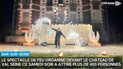 Le spectacle de feu organisé devant le château de Val Seine ce samedi soir en images