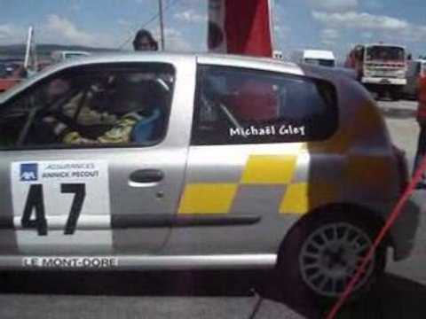 Départ de la Clio 2 à la course de côte d'Istres