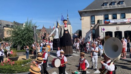 Deuxième édition de la parade des géants à Nivelles