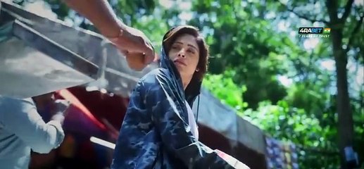 Watch Ufff Yeh Siyapaa (2025) Hindi From Player 2 Below