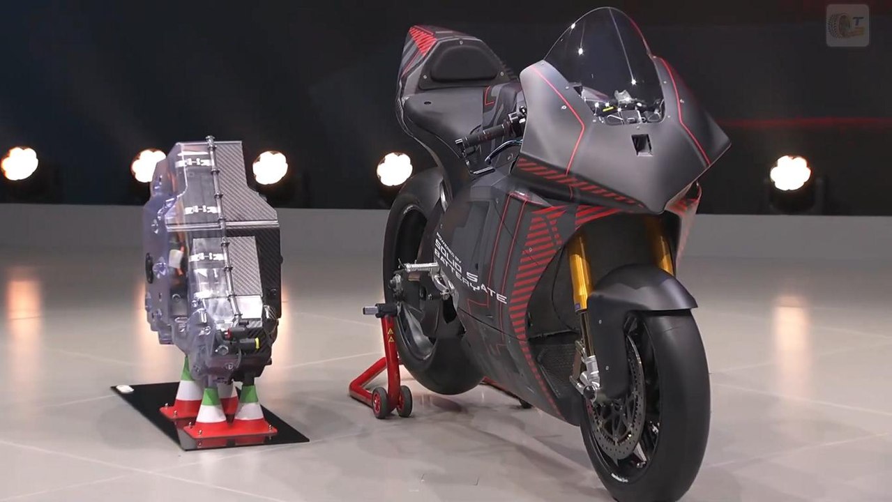 Weltpremiere zur IAA 2025: Ducati V21L mit Feststoffakku und 150 PS