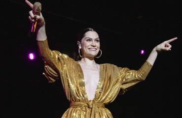 Jessie J makes emotional return to the stage after cancer surgery