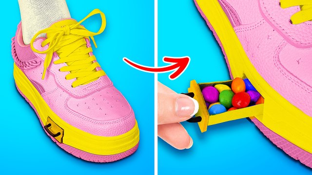 HIDE CANDIES IN SHOES || Sneak Food Into Class Hacks! hypothesis 2