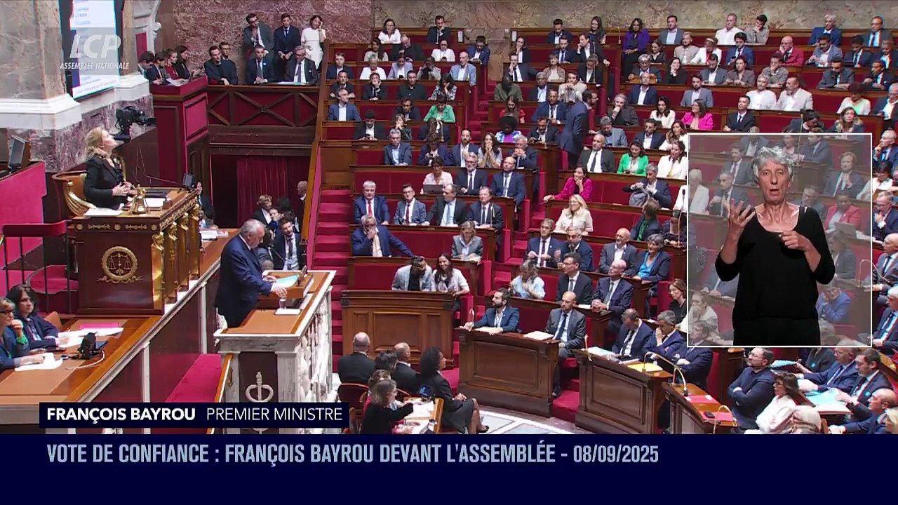 François Bayrou débute sa déclaration de politique générale avant sa chute annoncée