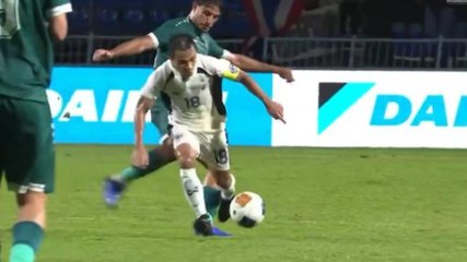 Calcione da dietro e rosso diretto: fallo bruttissimo in Thailandia-Iraq