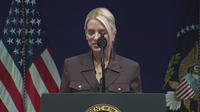 Trump Delivers Hilarious Response After Pam Bondi’s Over-the-Top Introduction