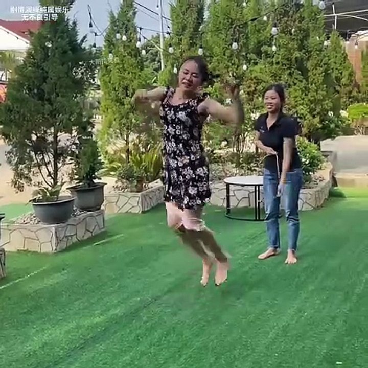 每日搞笑一遍