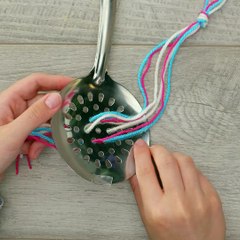 Making friendship bracelets just got easier 😍🧵