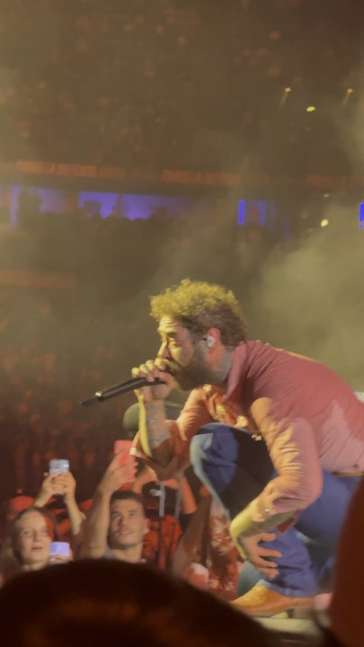 J’étais tellement près 🥺 omg (oui vous allez voir 400 extrais de ce concert désolé mdrr)