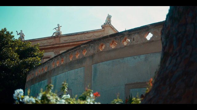 L'arte della gioia , la clip da Cannes 2024 della serie di Valeria Golino