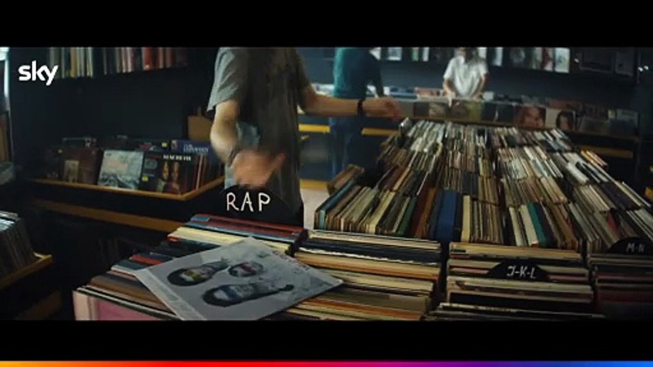 "Hanno ucciso l'Uomo Ragno", il trailer della serie sugli 883