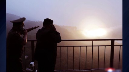김정은, ICBM 신형 엔진시험 참관..."핵무력 중대 변화" / YTN