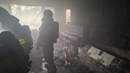 충남 천안 아파트 7층서 불...'배터리 열폭주' 추정 / YTN