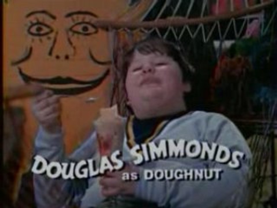 L'autobus à l'Imperial générique début