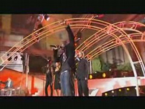 kery james a lombre du show business avec charles aznavour