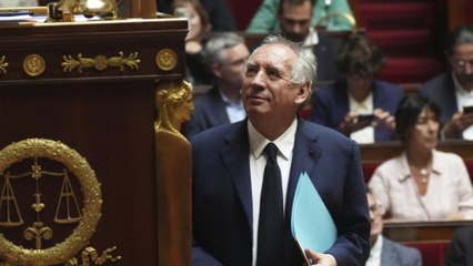 El Gobierno de Bayrou deberá dimitir tras perder la moción de confianza
