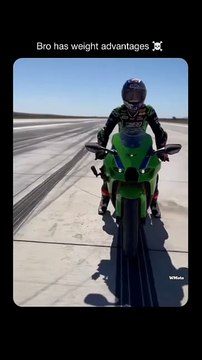 Super bike vs super car racing - Supercar WAR! 🏁💥 Who’s the FASTEST? #Supercars