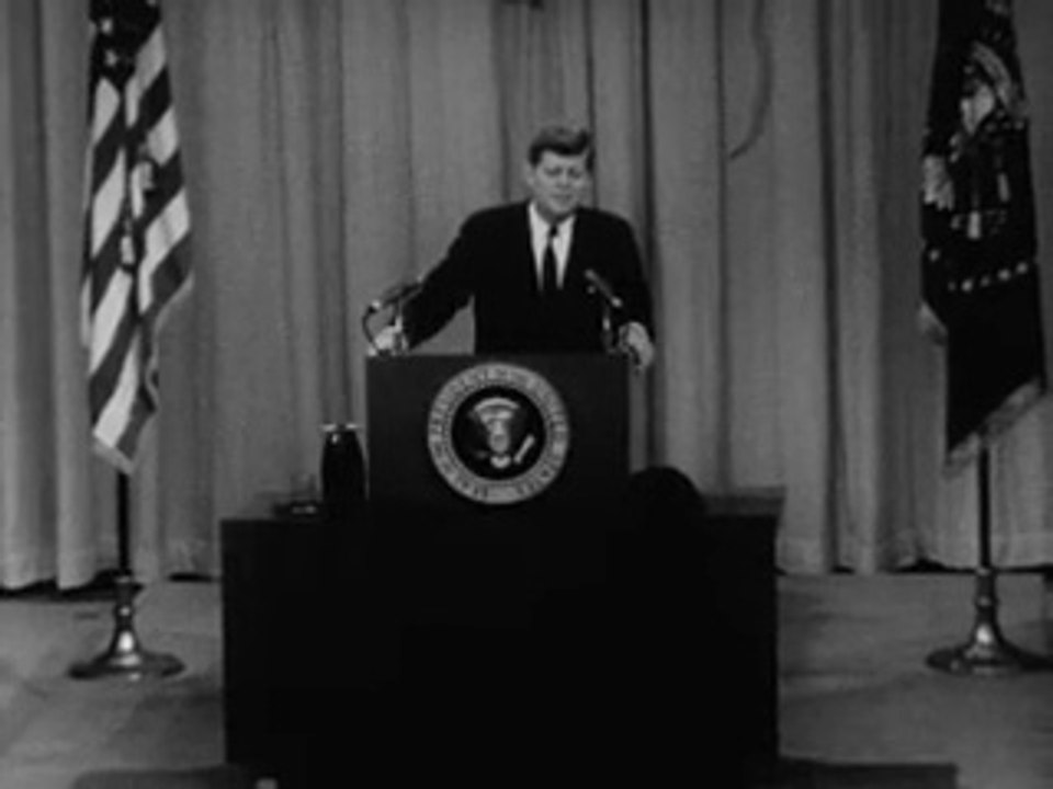 PRESIDENT KENNEDY'S NEWS CONFERENCE NO. 10, 04/21/1961