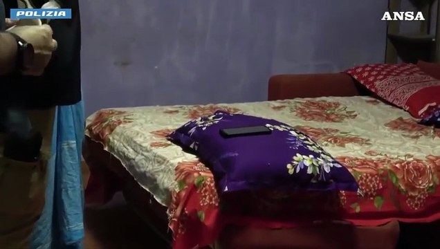 Arruolava giovani per azioni terroristiche, estremista islamico arrestato