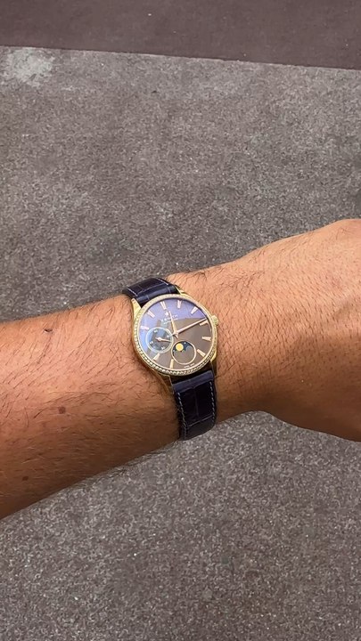 Un avis ⁉️ Moonphase Élite de #zenith de 2012 #horlogerie #montre #montres #zenithwatches #zenithultrathin