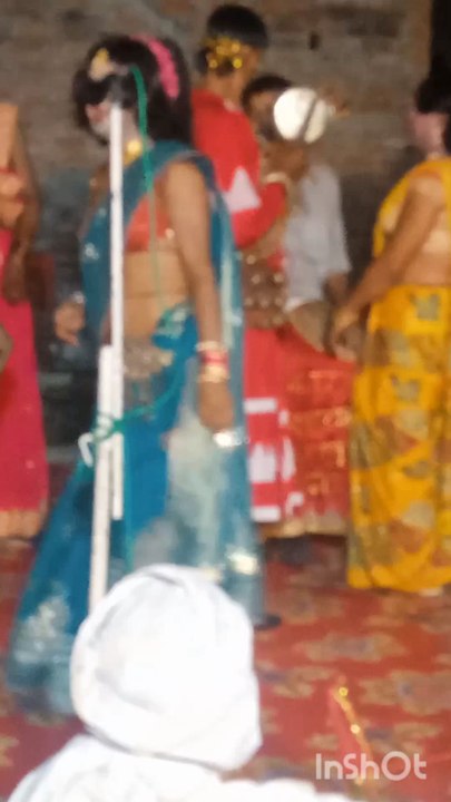 मै हो गई बच्चों बाली //