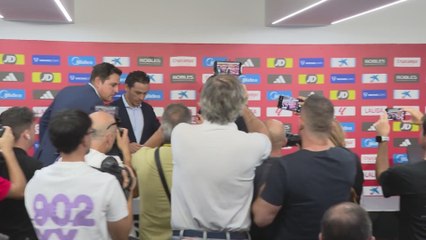 Presentación oficial de Alexis Sánchez como nuevo jugador del Sevilla