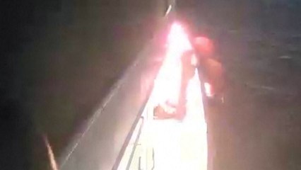 가자 구호품 선단 "튀니지 항구서 드론에 공격" / YTN