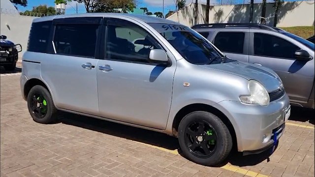 Duas mulheres e uma adolescente são flagradas transportando maconha em veículo paraguaio