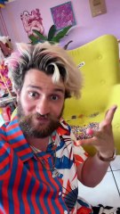 Est-ce que mon fauteuil est vert ?