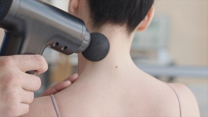 This is the Very Important Reason Why You Shouldn’t Use a Massage Gun on Your Neck