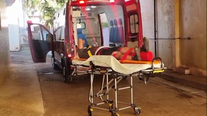 Funcionário despenca de escada em firma na BR-277 e vai parar na UPA