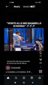 paolo Bonolis le mammelle di nonna