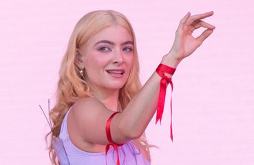 Lorde thinks pop music is 'about the collective'
