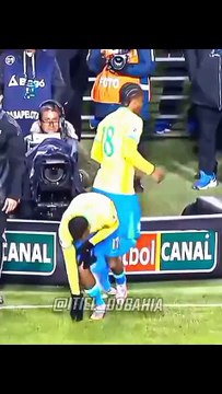 Jean Lucas entra em campo pela seleção brasileira e quebra jejum de 34 anos do futebol baiano