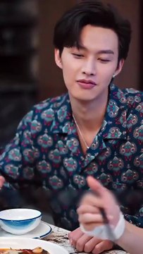 Poor girl was taken by terrorists, but handsome undercover mercenary saved her, fell deeply in love!