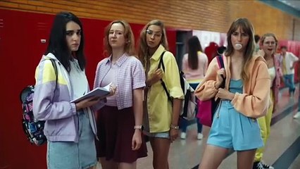 Wednesday Hindi Dubbed Episode 1 – Watch the Spooky Series Now! 👻