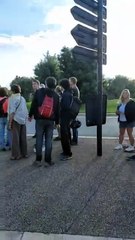 Rond point investi le 10 septembre à Nîmes