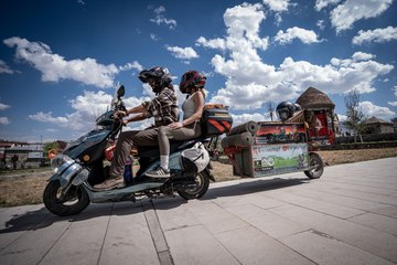 17 aydır motosikletle Türkiye'yi geziyorlar: ''Paramız bitince işe giriyoruz''