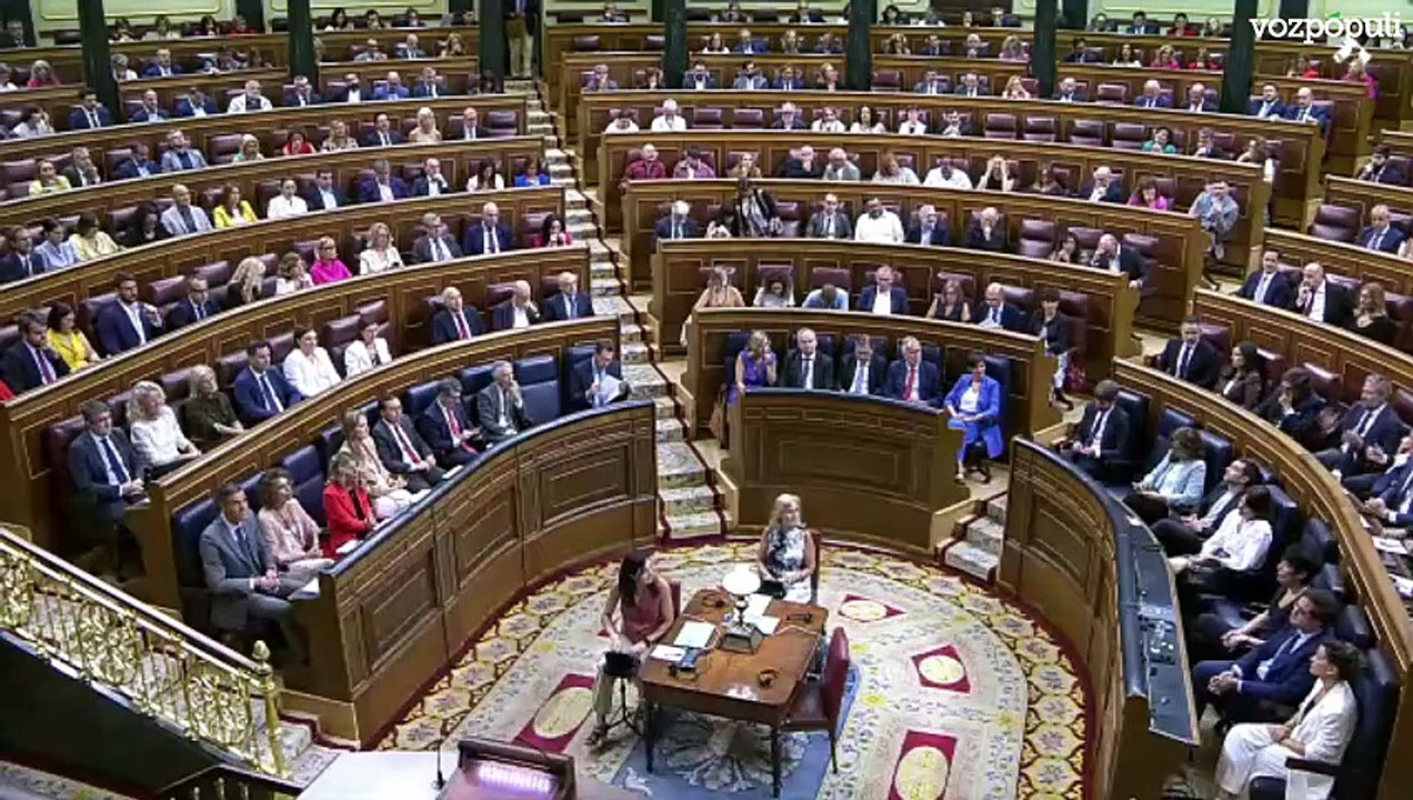 Feijóo acusa a Sánchez de mantener "la corrupción" por seguir en la Moncloa y de parapetarse tras el fiscal general