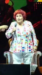 Yuh Yuh şarkısı öncesi dikkat çeken ''koltuk'' göndermesi: ''Kalkması ne kadar da zormuş''