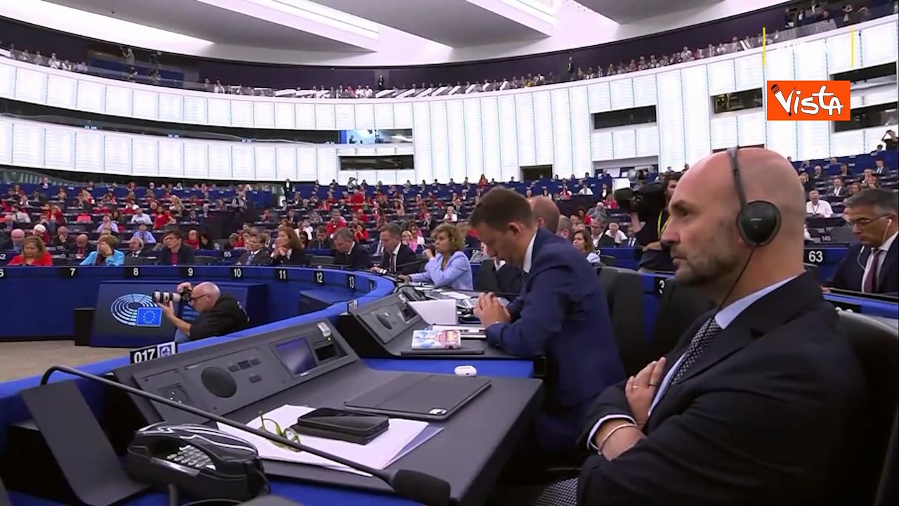 Guerra Ucraina, Von der Leyen: Sosterremo sforzi diplomatici ma Putin non vuole incontrare Zelensky