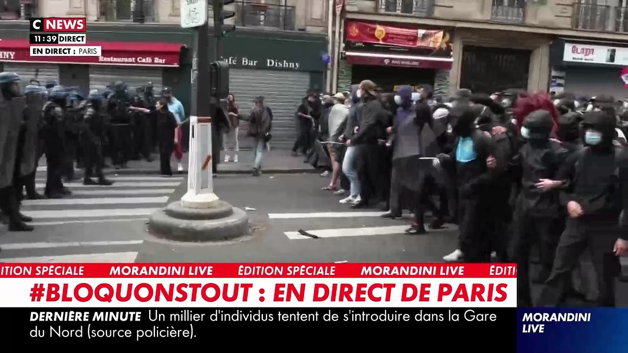 Tensions entre les forces de l’ordre et des manifestants à proximité de Gare du Nord à Paris