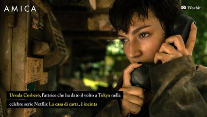 Ursula Corberó, la Tokyo della Casa di Carta, è incinta: la foto con il pancione