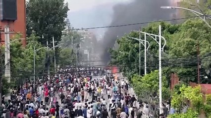 Con un balance de 31 muertos y 15.000 presos fugados tras las protestas, Nepal continúa bajo control militar