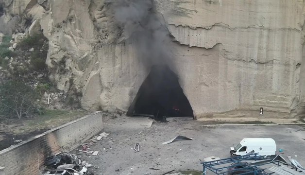 Napoli, esplosione in fabbrica fuochi d'artificio a Pianura: sette feriti, nessuna vittima (09.09.25)