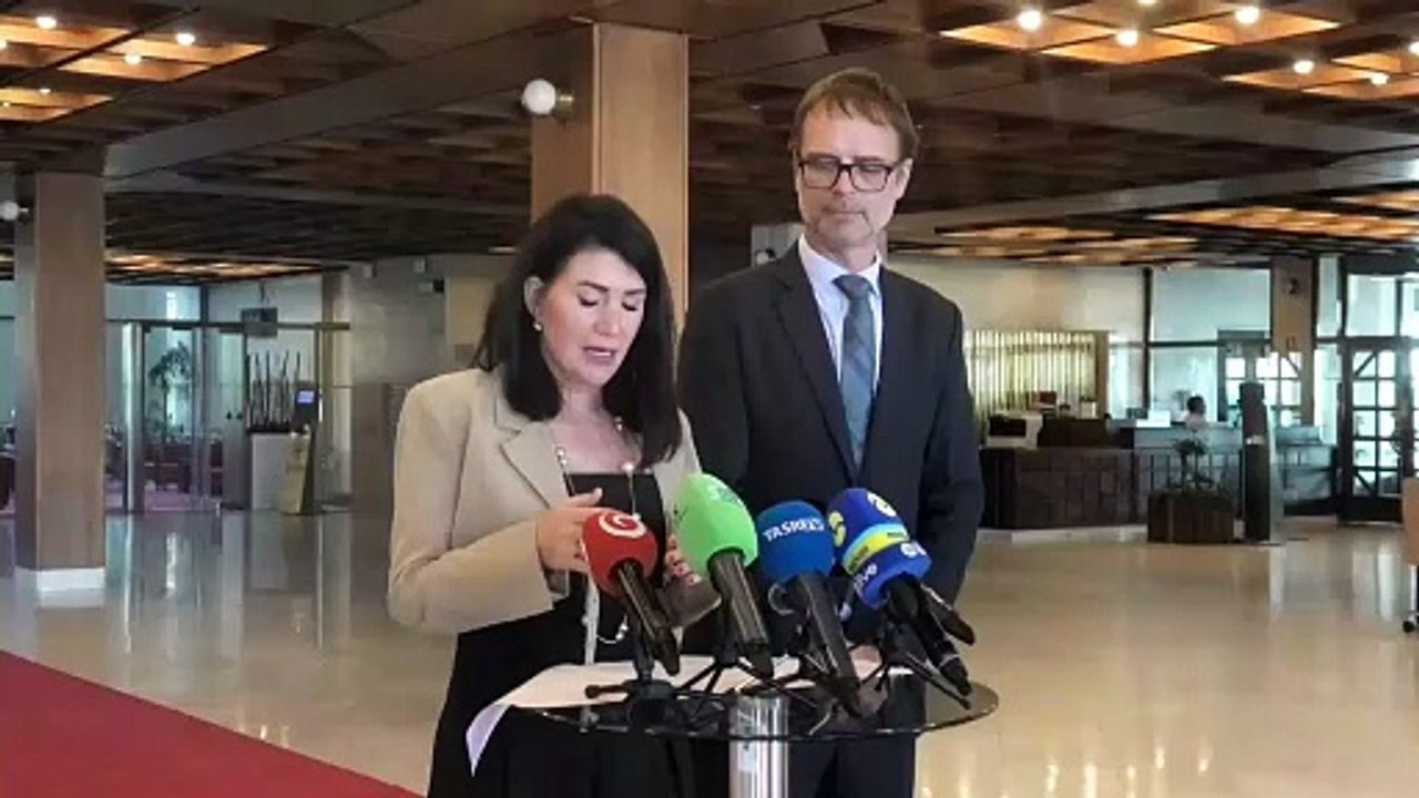 ZÁZNAM: SaS sa obáva, že nový tender na záchranky tak skoro nebude